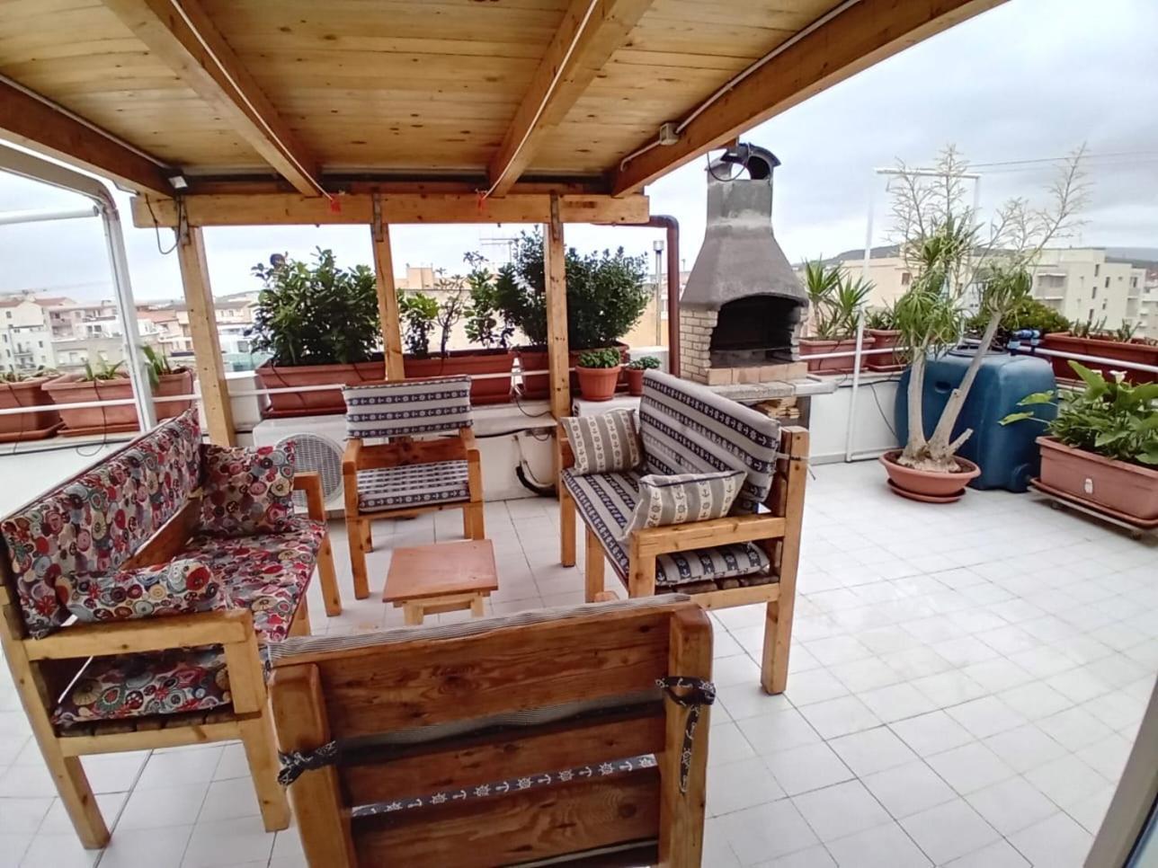 Appartamento Con Terrazza Alguer Exterior foto